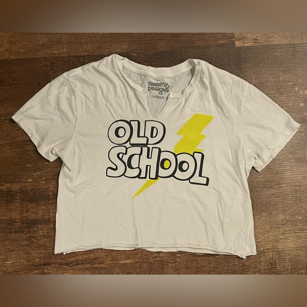 Old School 80’s Vintage Crop Top DIY